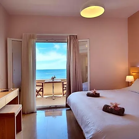 Hotel Krouzeri 4*